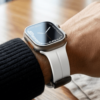 FlexiFit™ Magnetic Band for Apple Watch