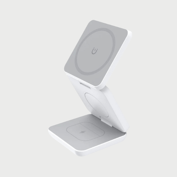 3-in-1 Foldable Wireless Charger – Travel-Ready Convenience